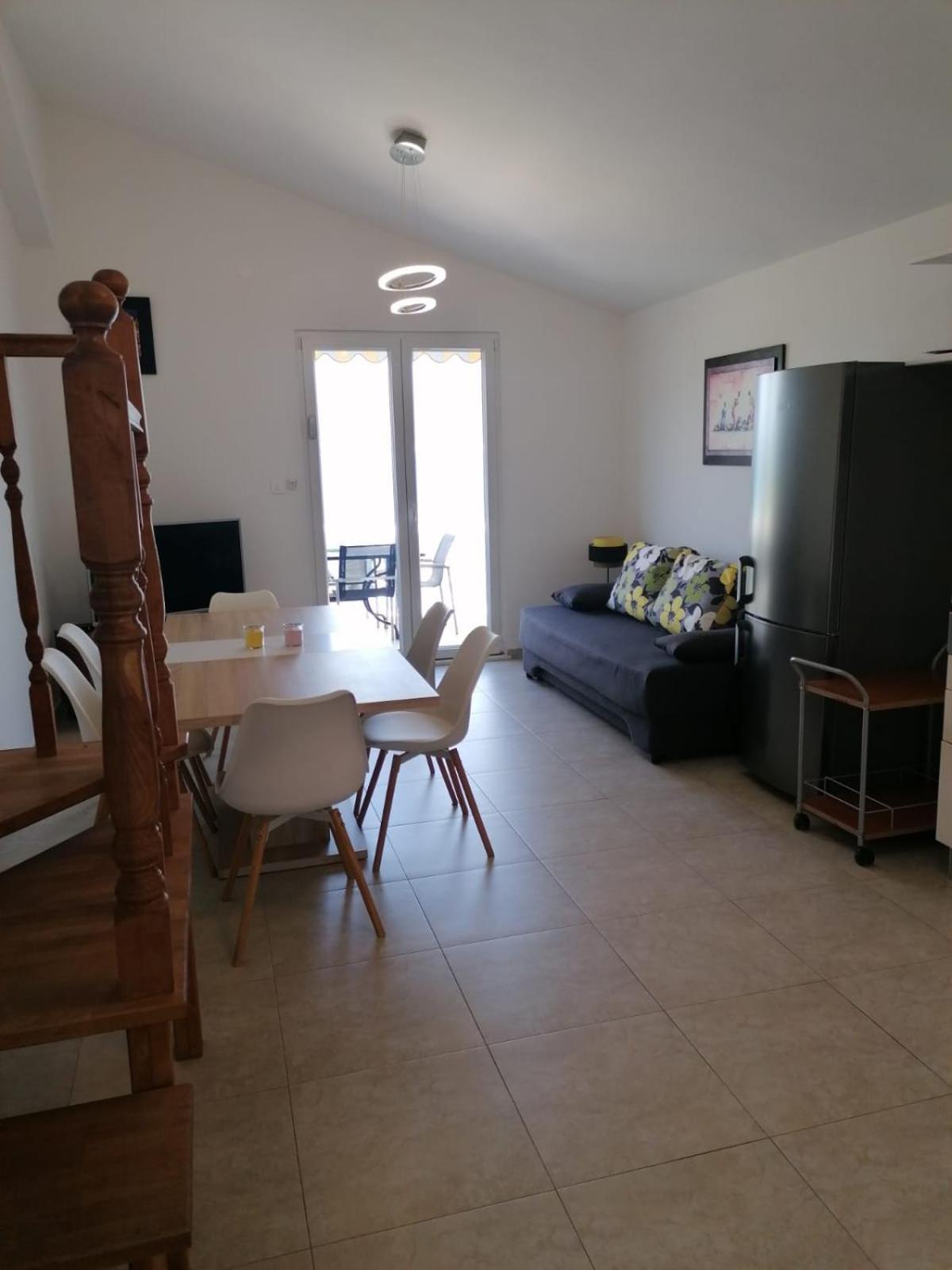 Apartments Villa Julia Trogir Exterior foto